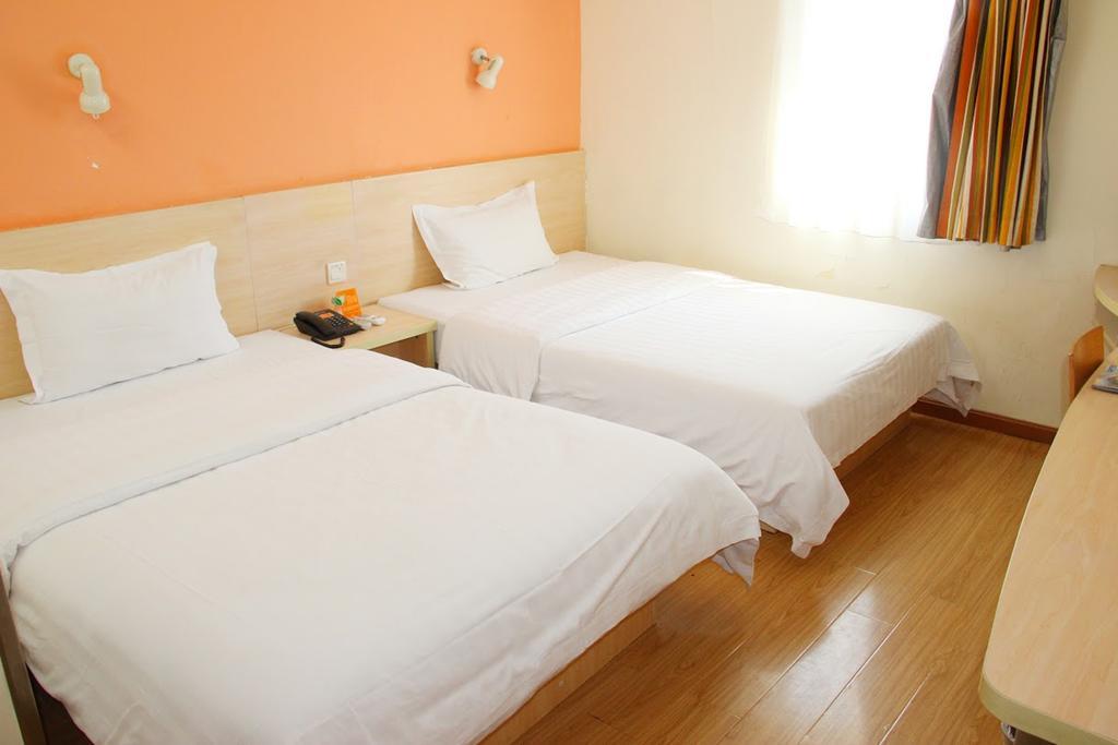 7Days Inn Chongqing Nanping Pedestrian Street Ngoại thất bức ảnh