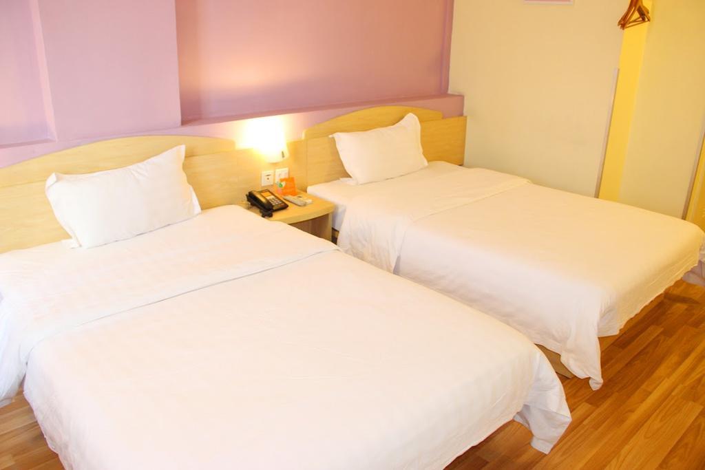 7Days Inn Chongqing Nanping Pedestrian Street Ngoại thất bức ảnh
